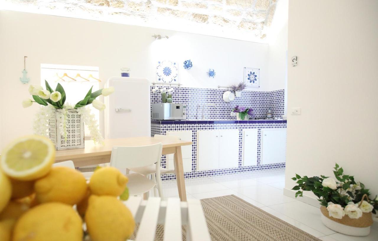 Blu Mare Suite Privata & Apartment Terrasini Exterior photo